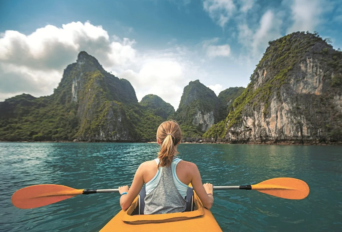 Bai Tu Long Bay