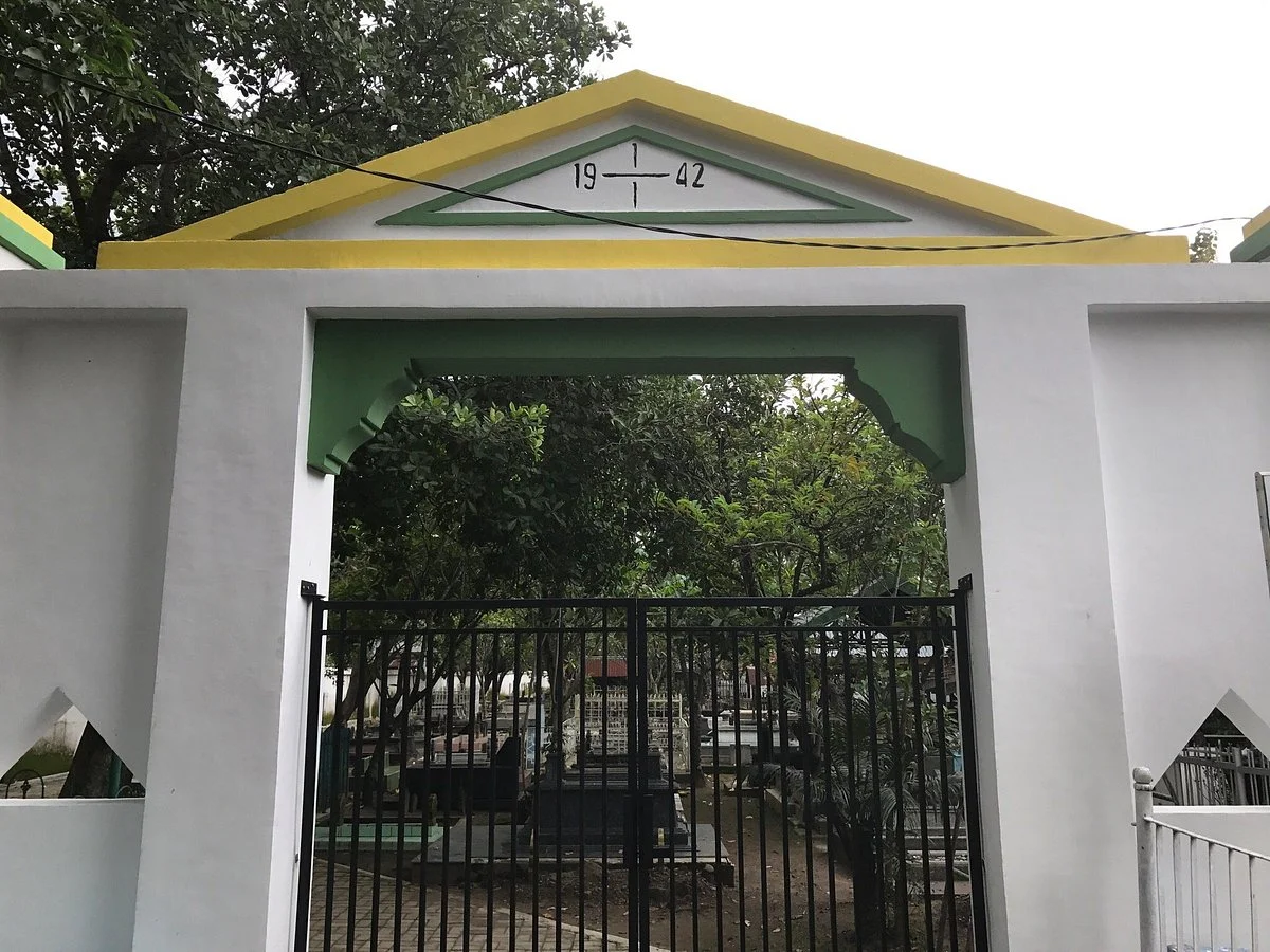Grave of Pangeran Timur