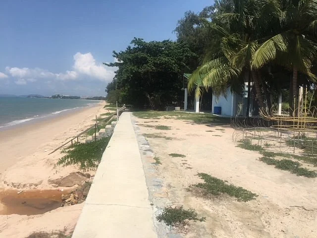 Phayun Beach