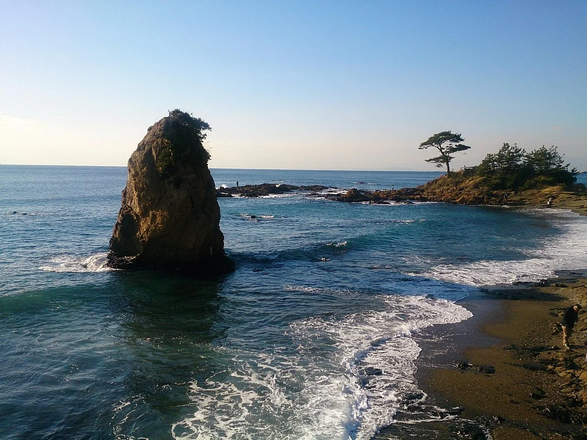 Akiya, Tateishi Coast