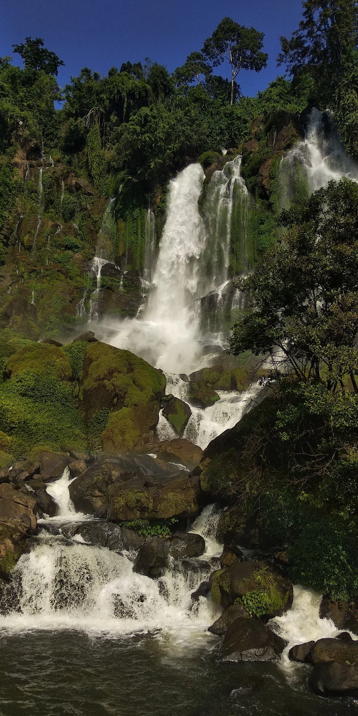 Bhelughat Waterfall