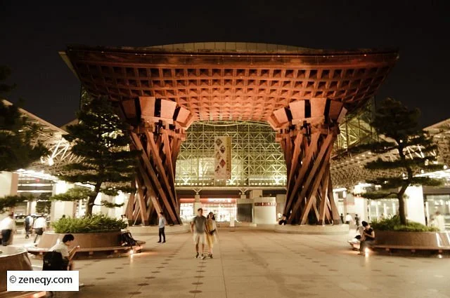 Kanazawa Station Tourist Information Center