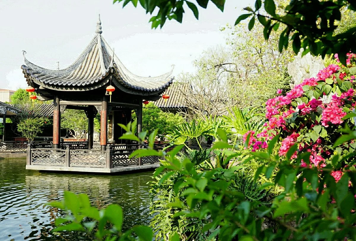 Yuyin Hill House