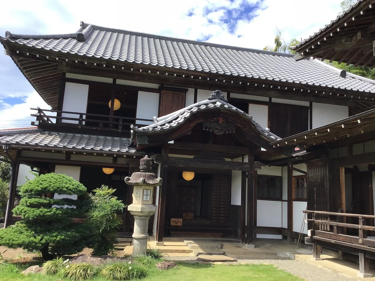 Komago Old Residences (Former Arai Residence)