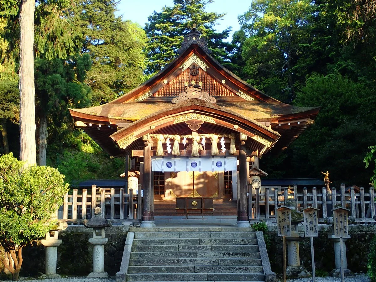 Ube Shrine