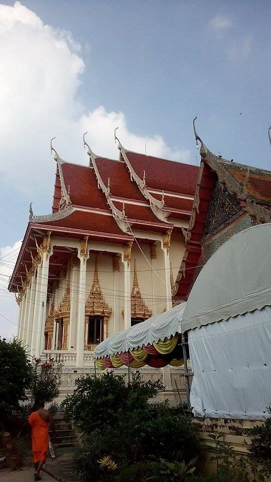 Wat Klang Bang Phra
