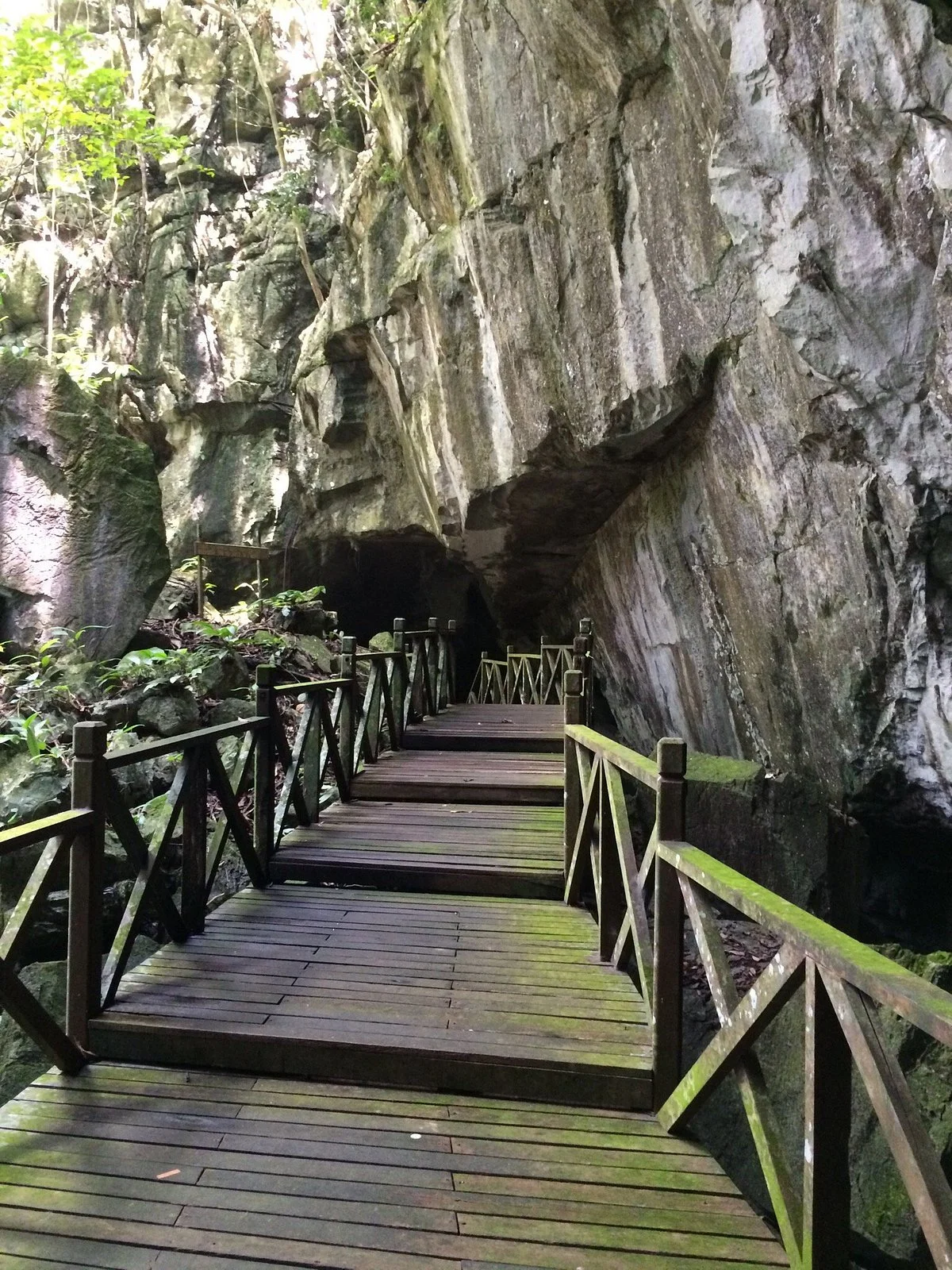 Wind Caves