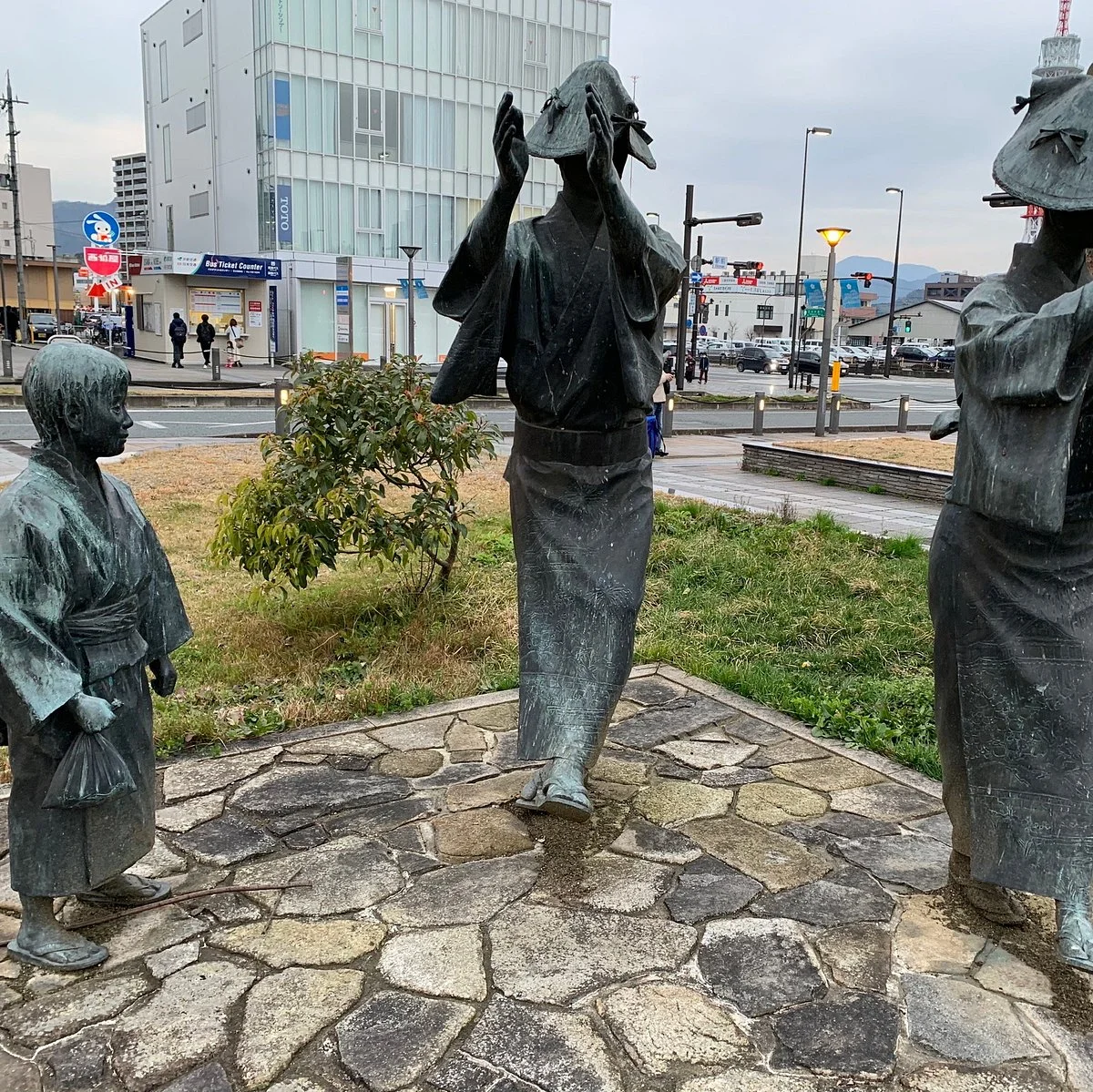 Fukuchiyama Ondo Monument