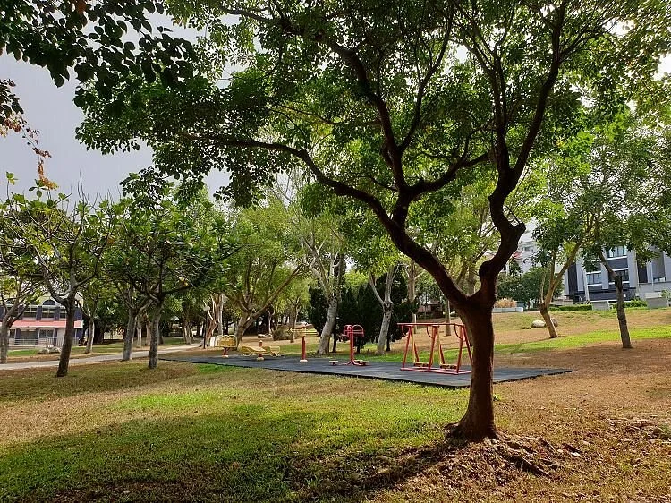 Mingxiu Park