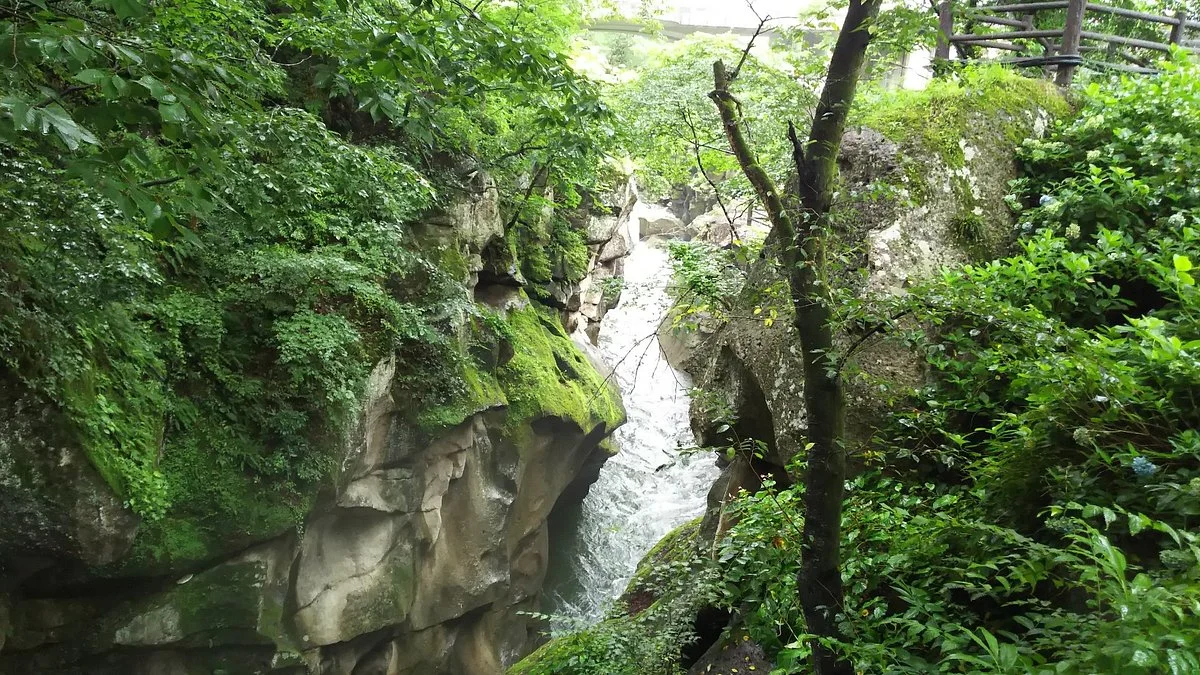 Rairaikyo Gorge