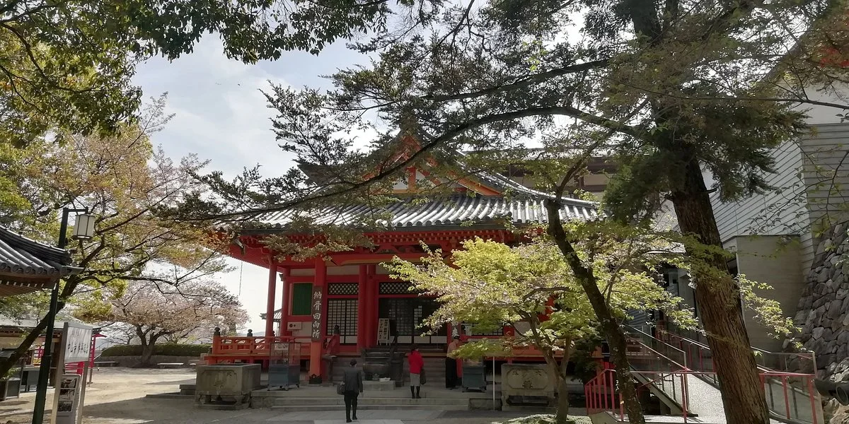 Nakayama-dera Temple Amidado