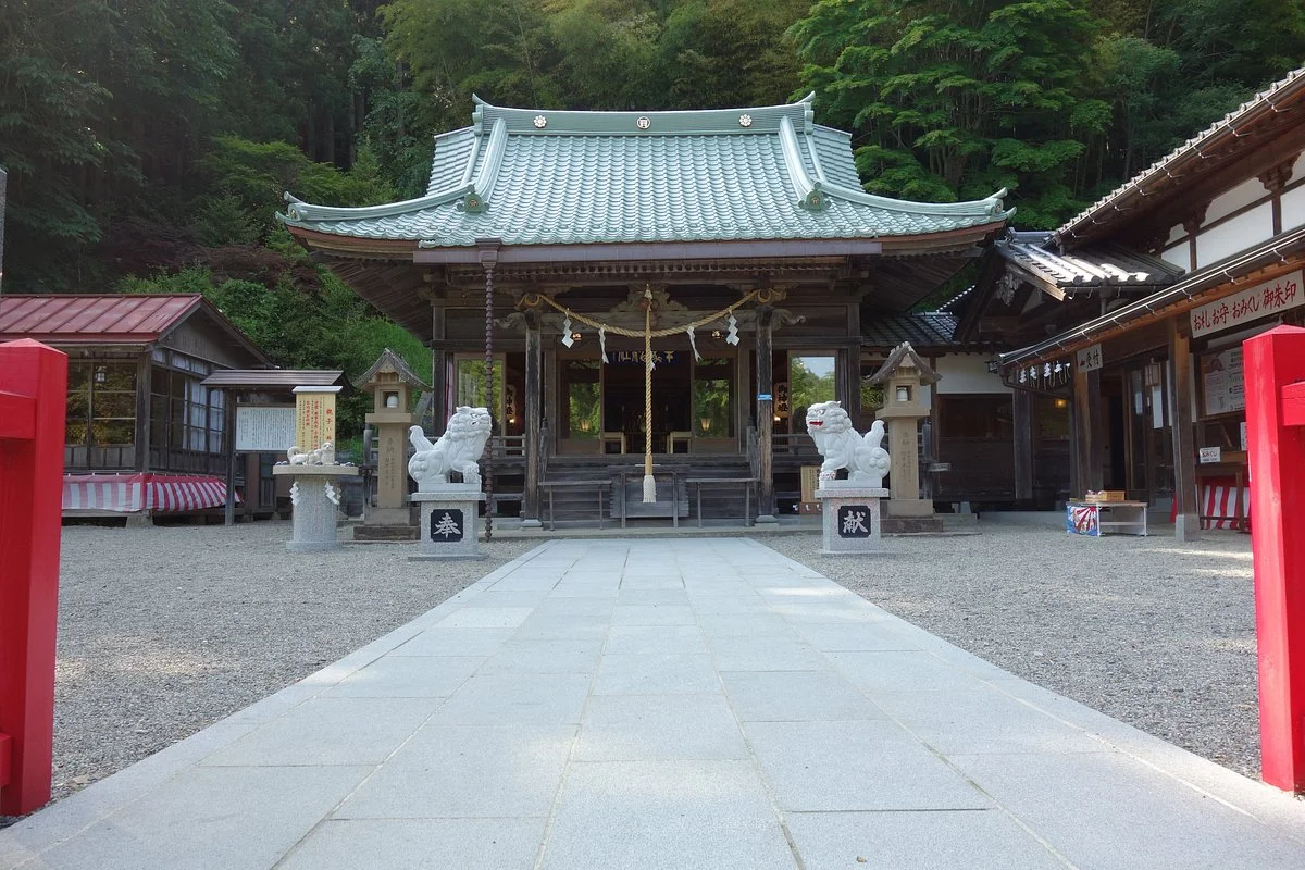 Hayama Shrine