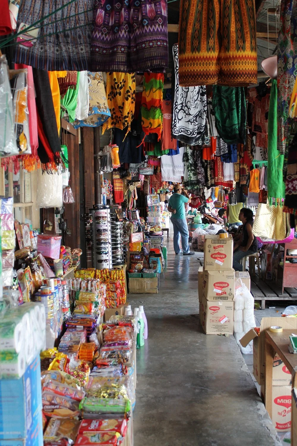 Canelar Barter Trade Center