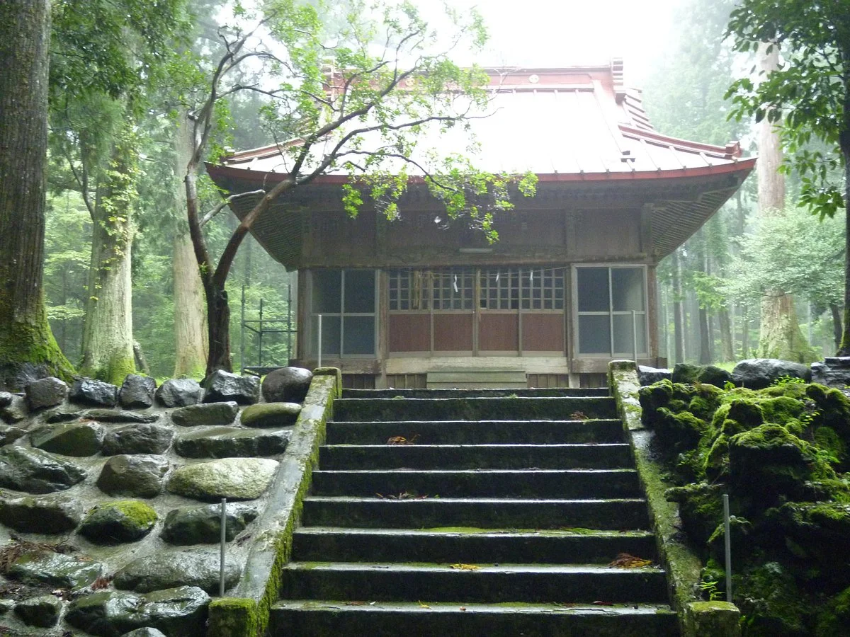 Tsunotori Shrine