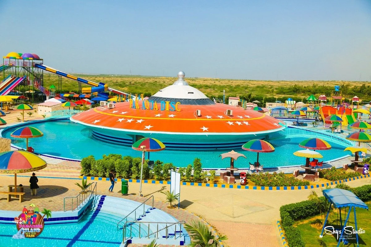 Paradise island water park