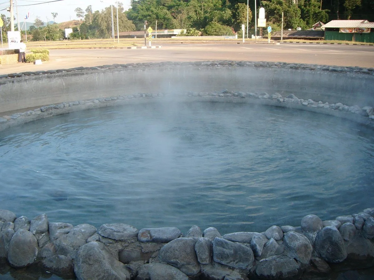 Hot Springs, Mai Phatthana