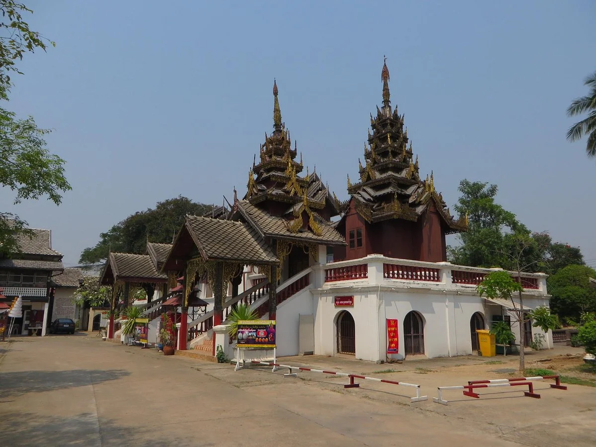 Wat Sri Chum