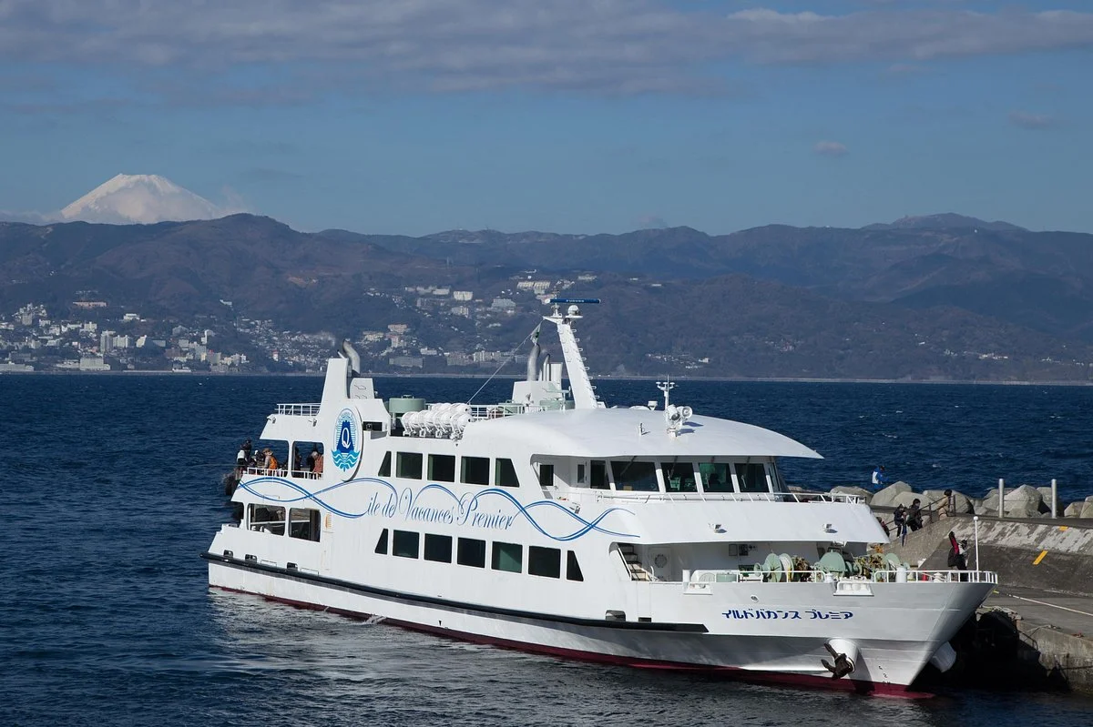 Hatsushima Ferry, Fujikyu Marine Resort