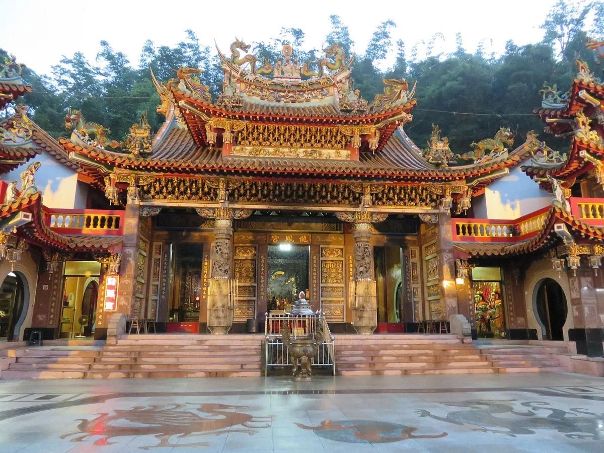 Longfeng Temple