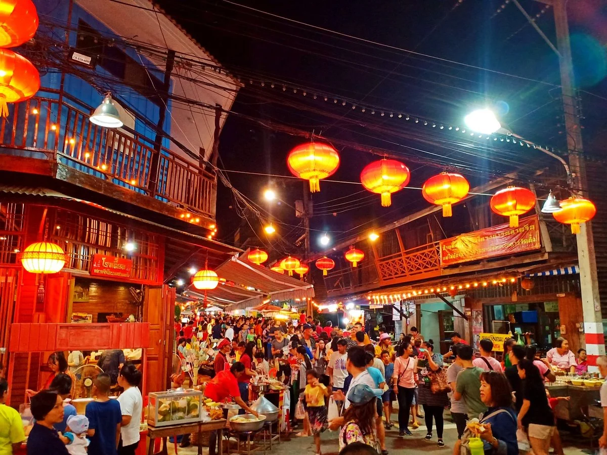 Chakngeaw Market
