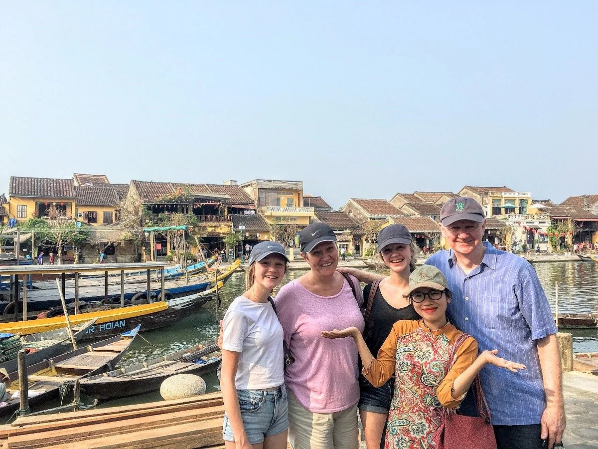 Xuan Tu Tours