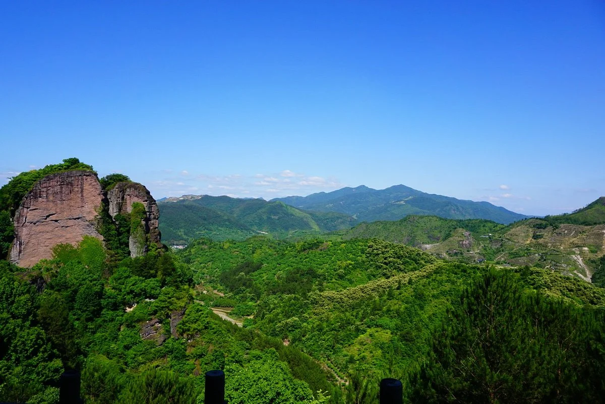 Lishui Liandu Dongxi Rock