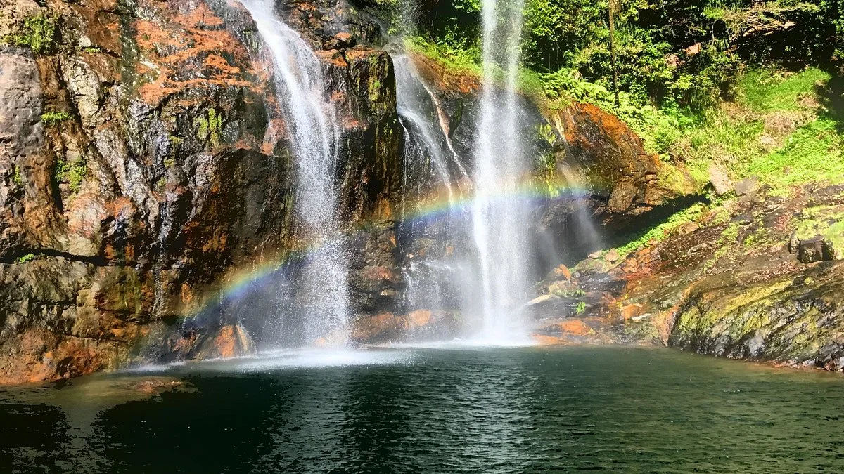 Cunca Rami Waterfall