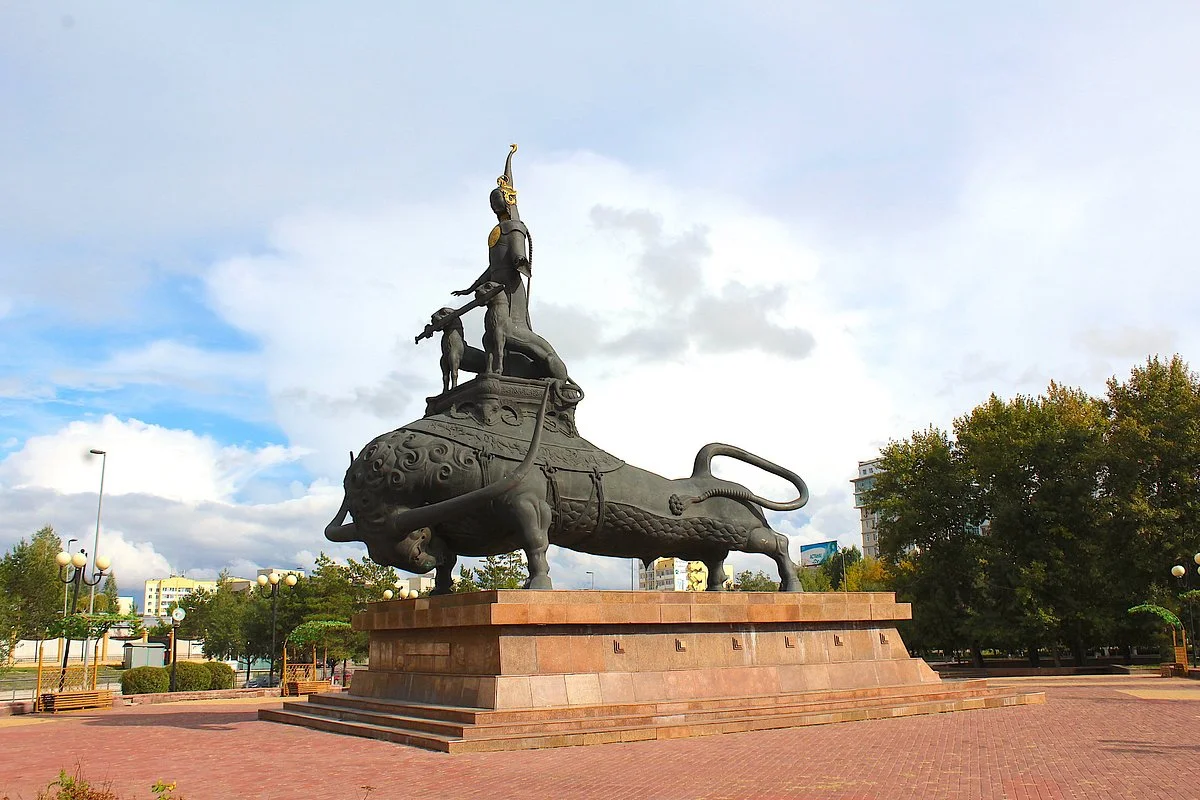Monument to The Queen Tomyris
