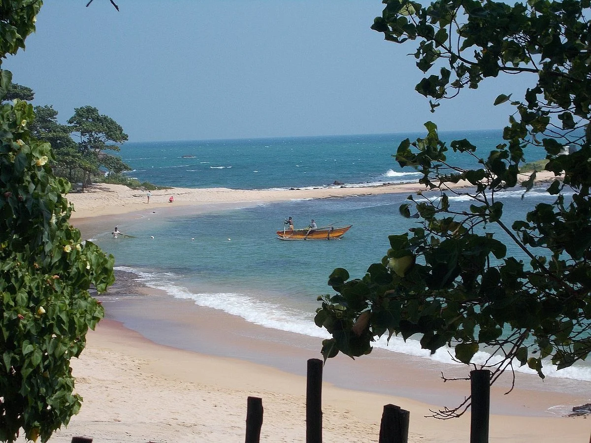 Pallikkudawa Fanda Beach