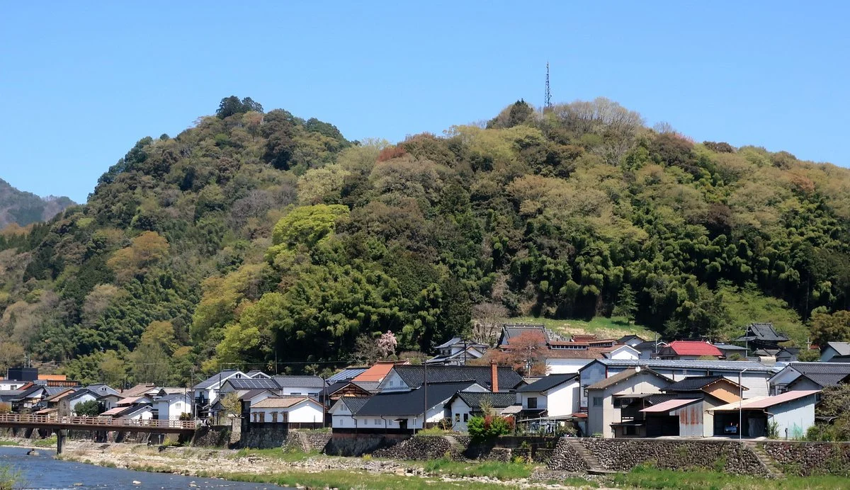The Site of Katsuyama Castle (Takada Castle)