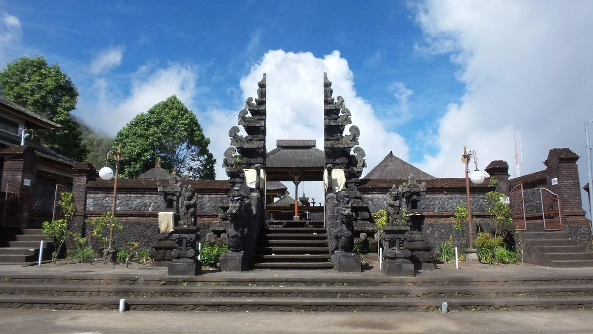 Pasar Agung Temple