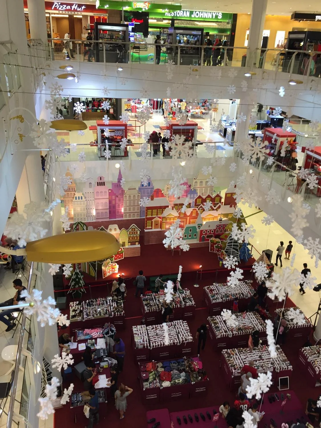 East Coast Mall