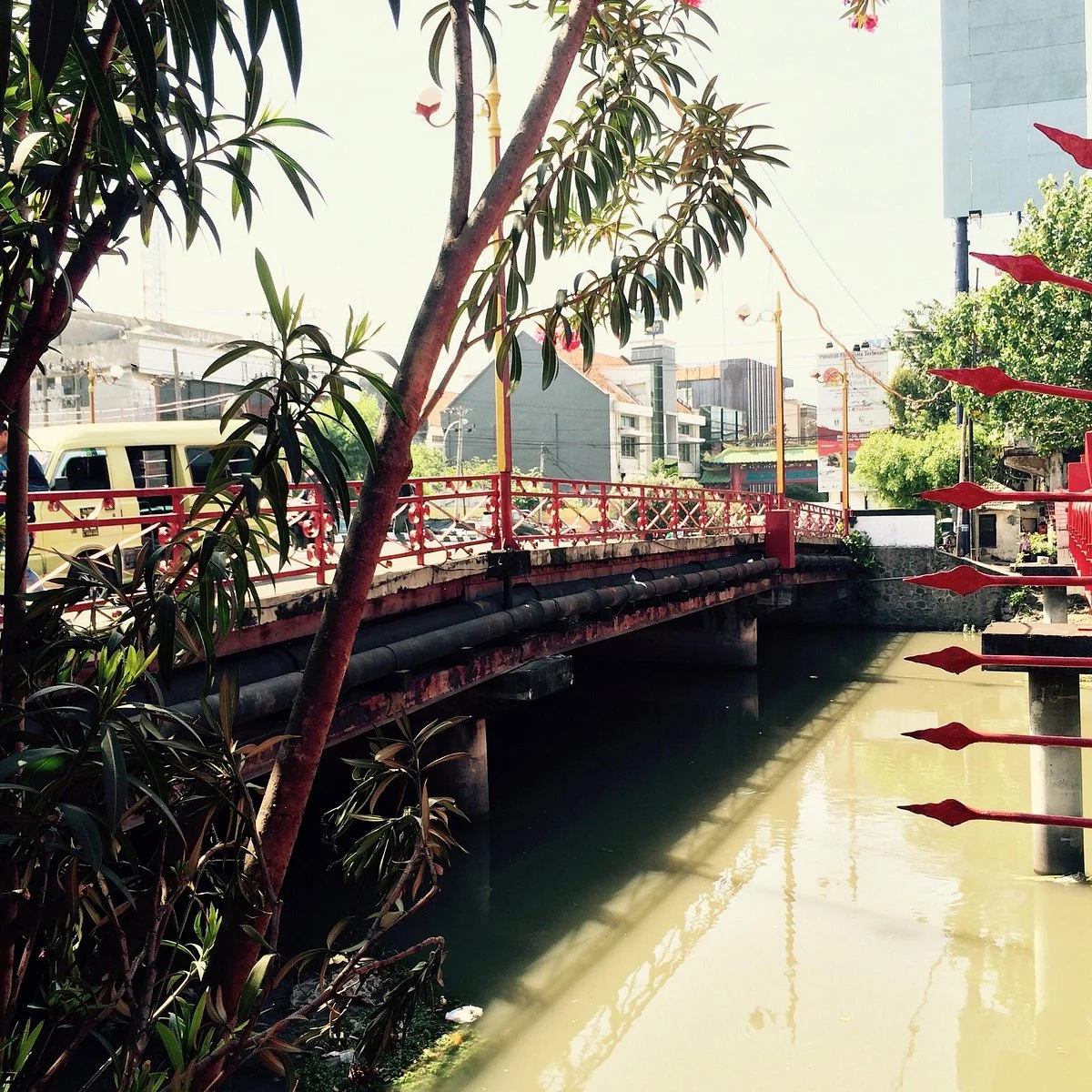 Jembatan Merah