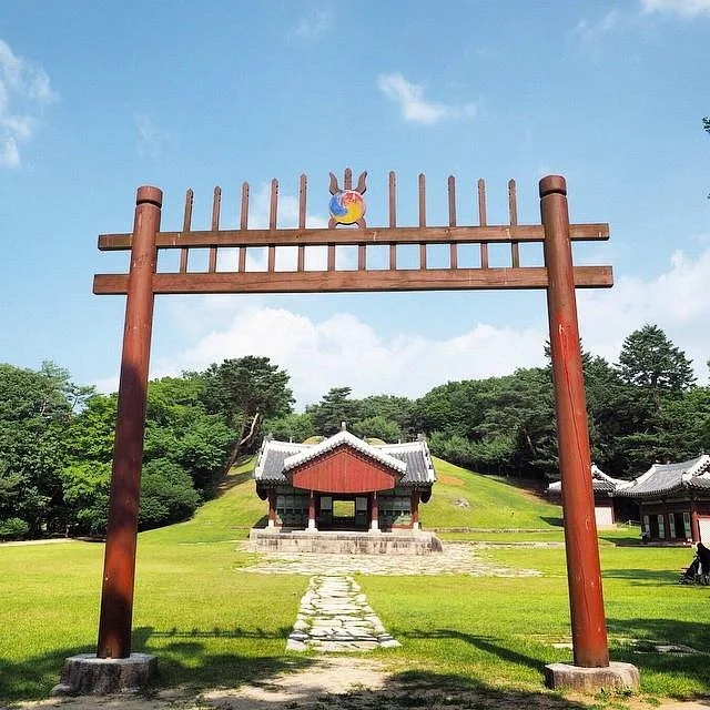 Samneung (Gongneung, Sulleung and Yeongneung)
