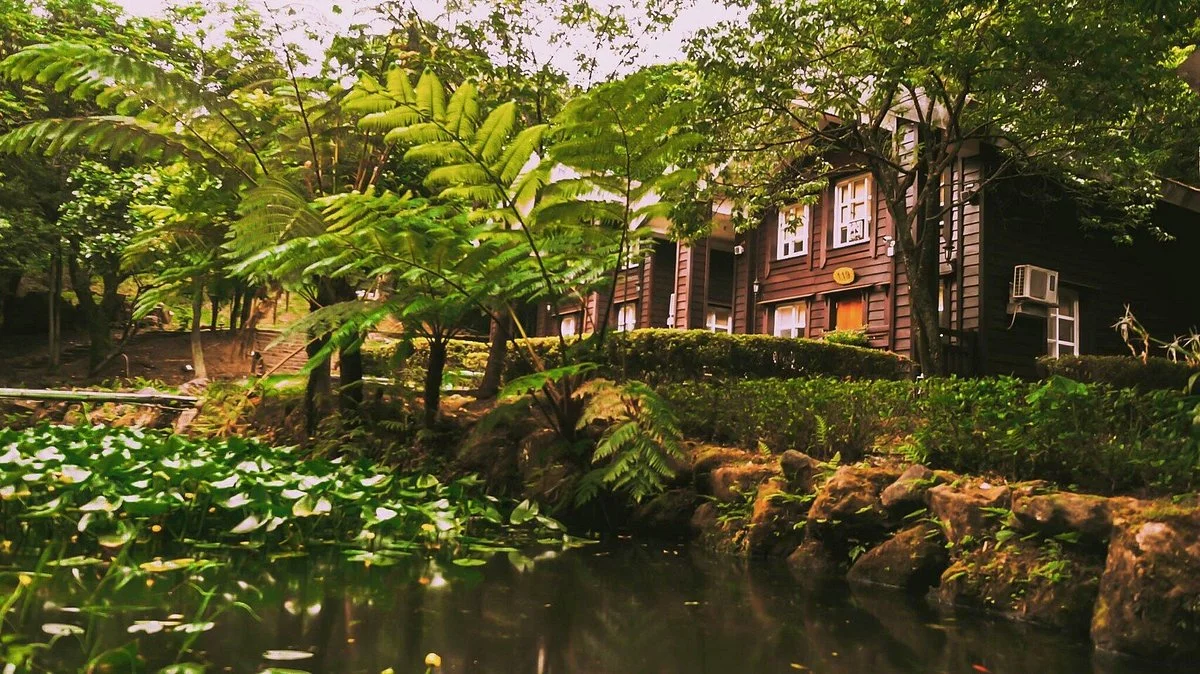 Yanmin Hot Spring Resorts