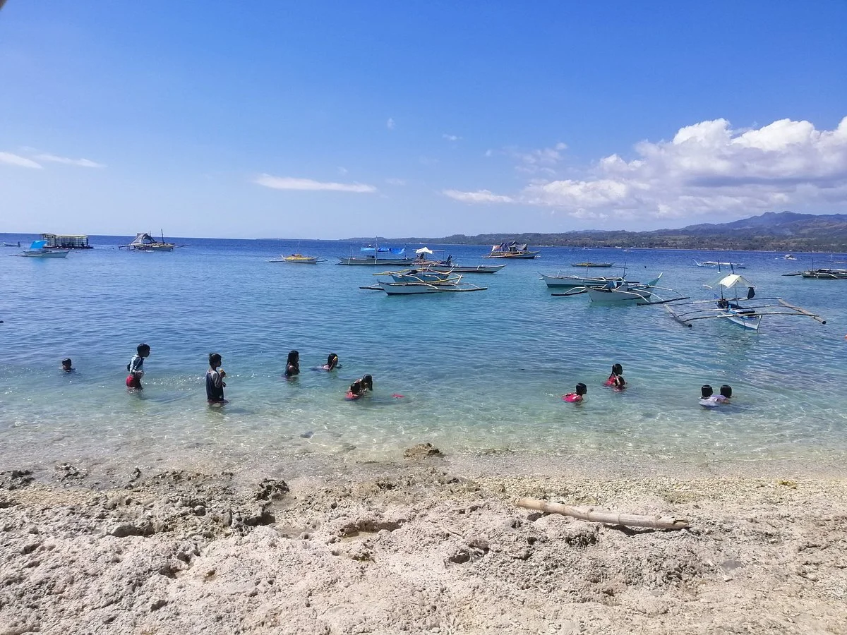 Trey Reyes Islands