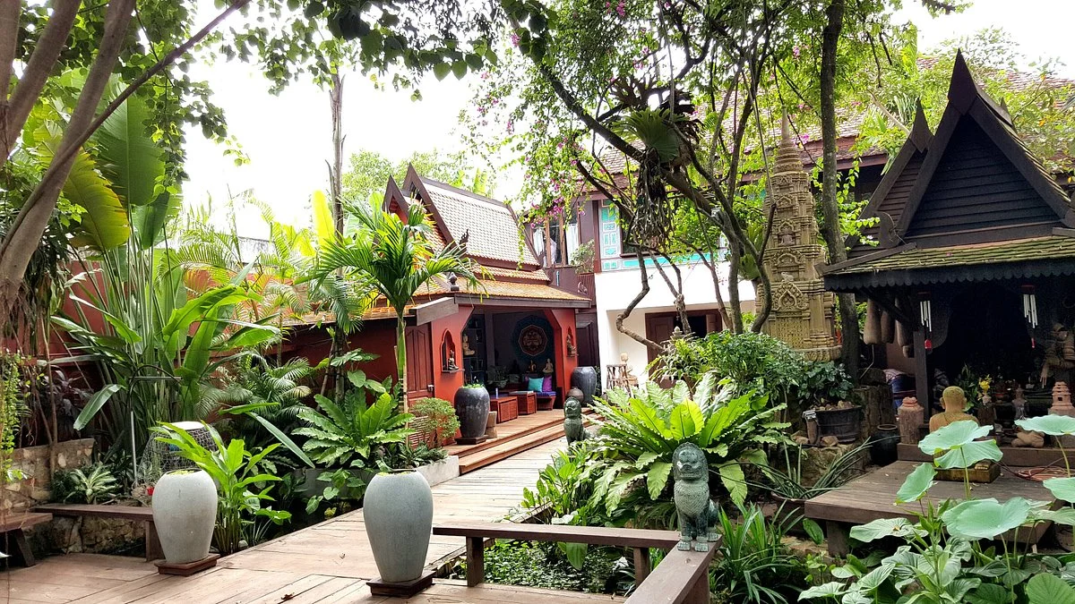Theam's Gallery