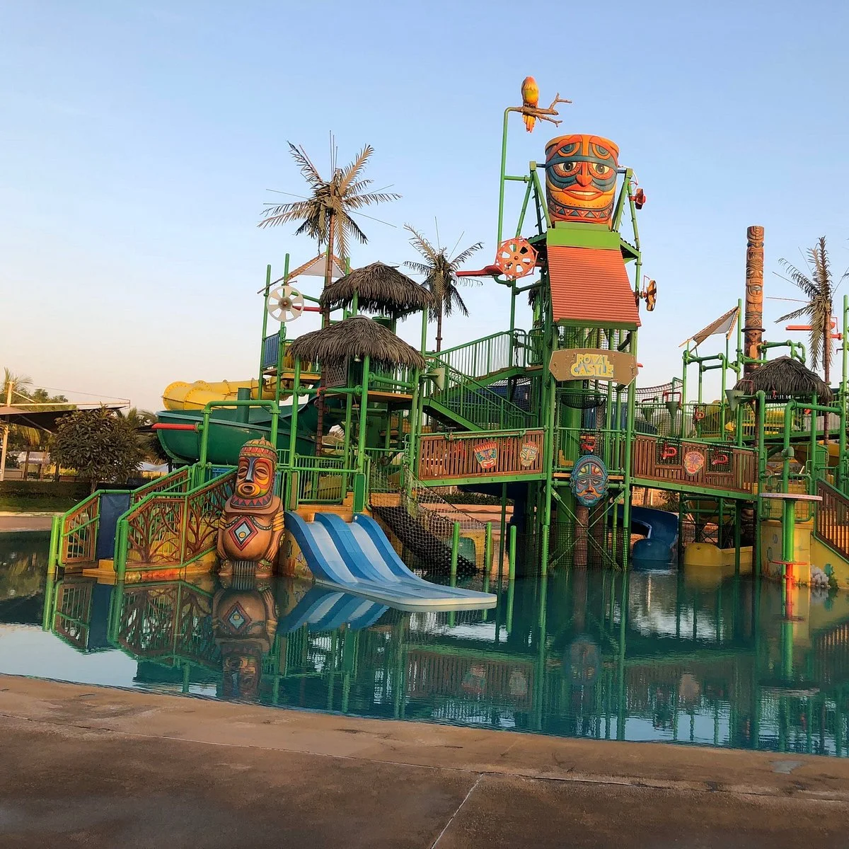 Wet N Joy Water Park