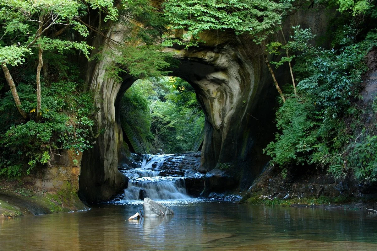 Shimizu Keiryu Hiroba Nomizo Fall・Kameiwa Cave