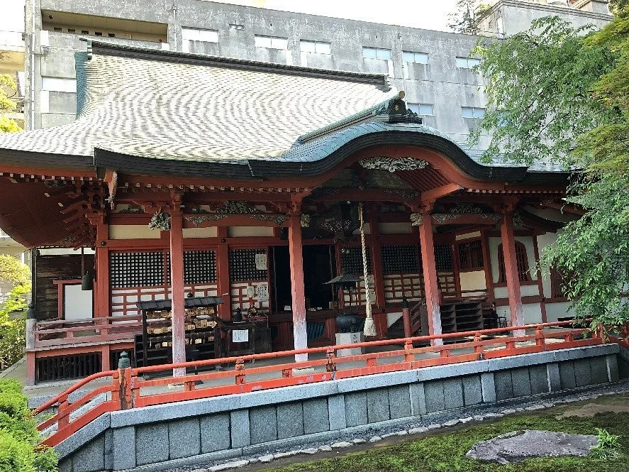 Yakuoin-Onsenji Temple