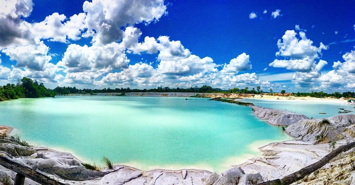 Kaolin Lake