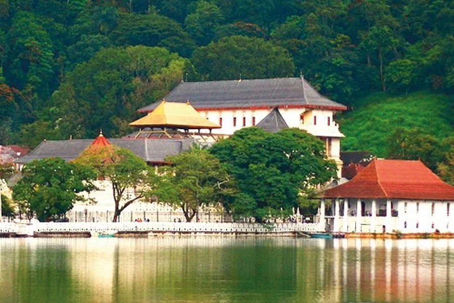 Temple of the Sacred Tooth Relic