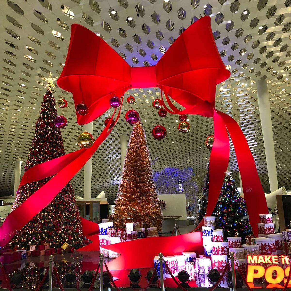 Shenzhen Airport Commercial Street