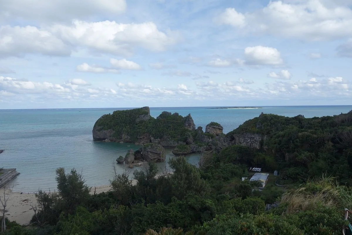 Sea Side Garden Hamahiga