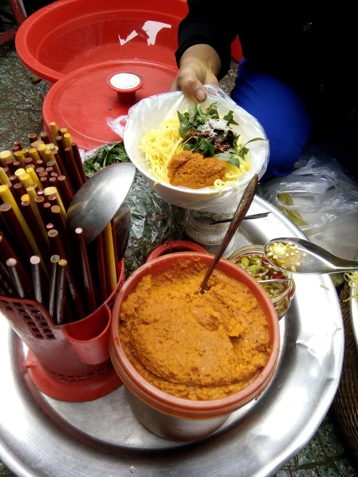 An Cuu Market