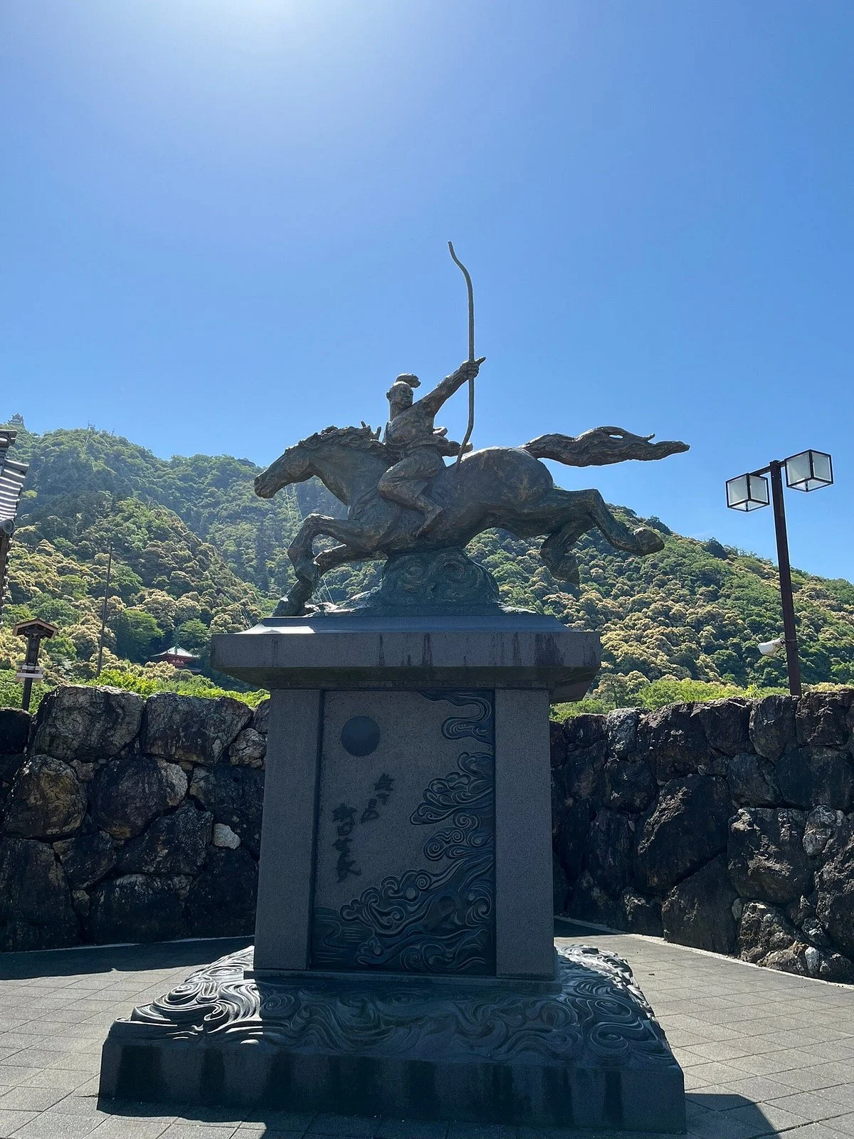 Statue of Young Oda Nobunaga