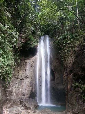 Binalayan Hidden Waterfalls