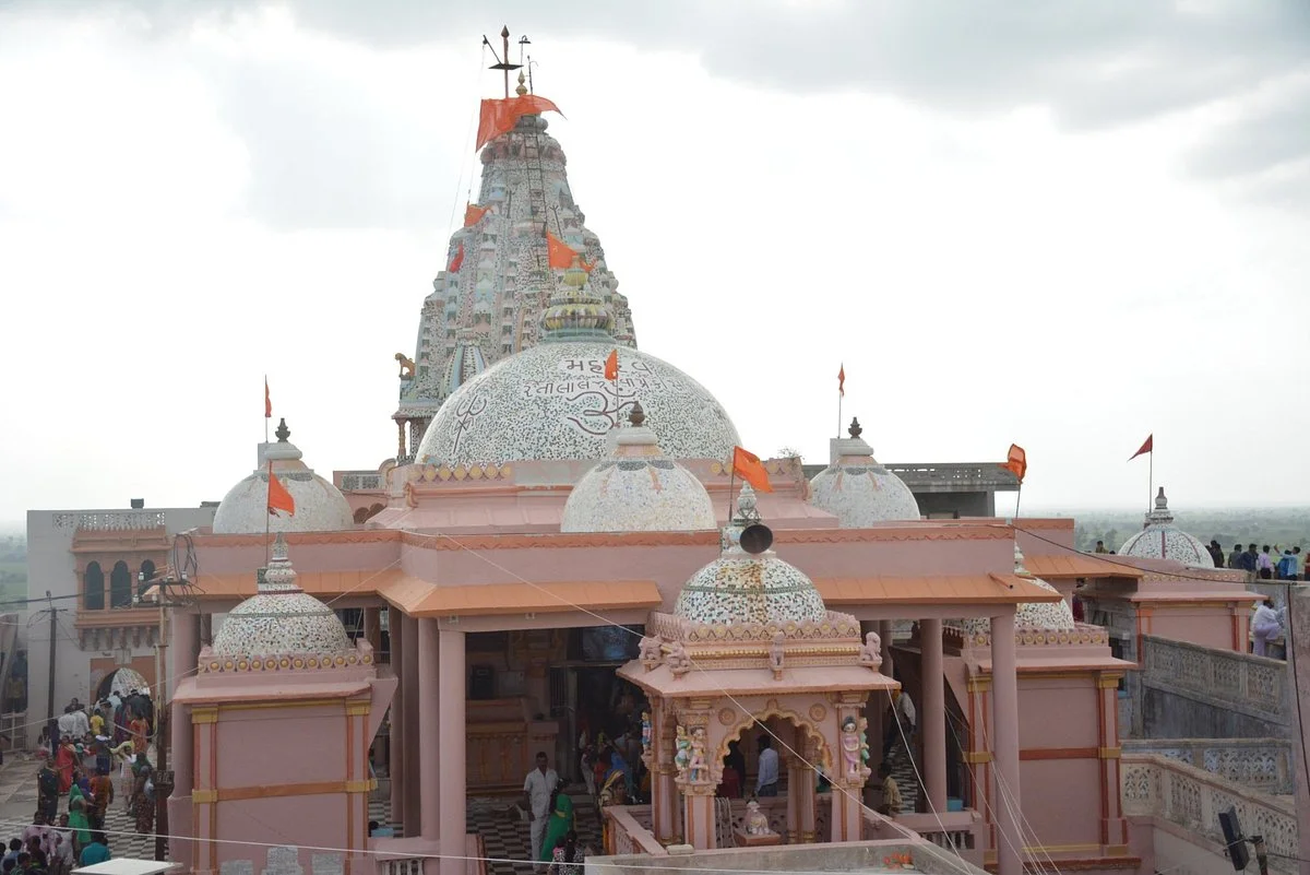 Jadeshwar Temple