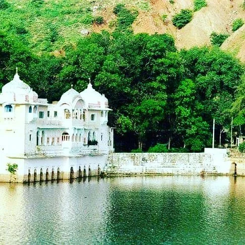 Jait Sagar Lake
