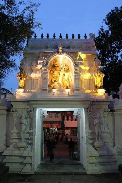 Sri Ponnambalam Vanesar Kovil